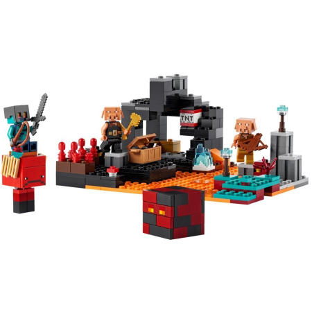 Lego Minecraft Bastion w Netherze 21185-79594